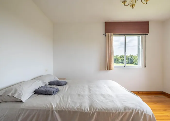 Semesterbostad As Neveiras *